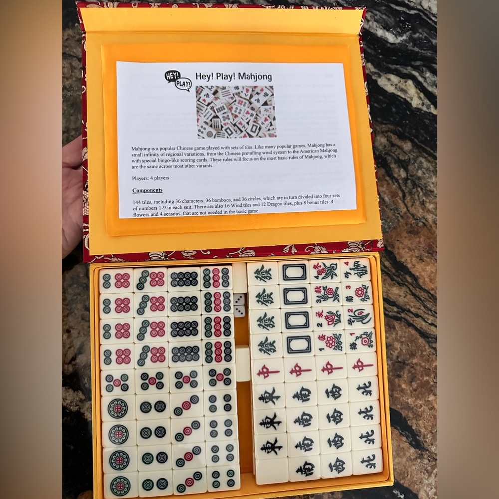 Mahjong Game Set
